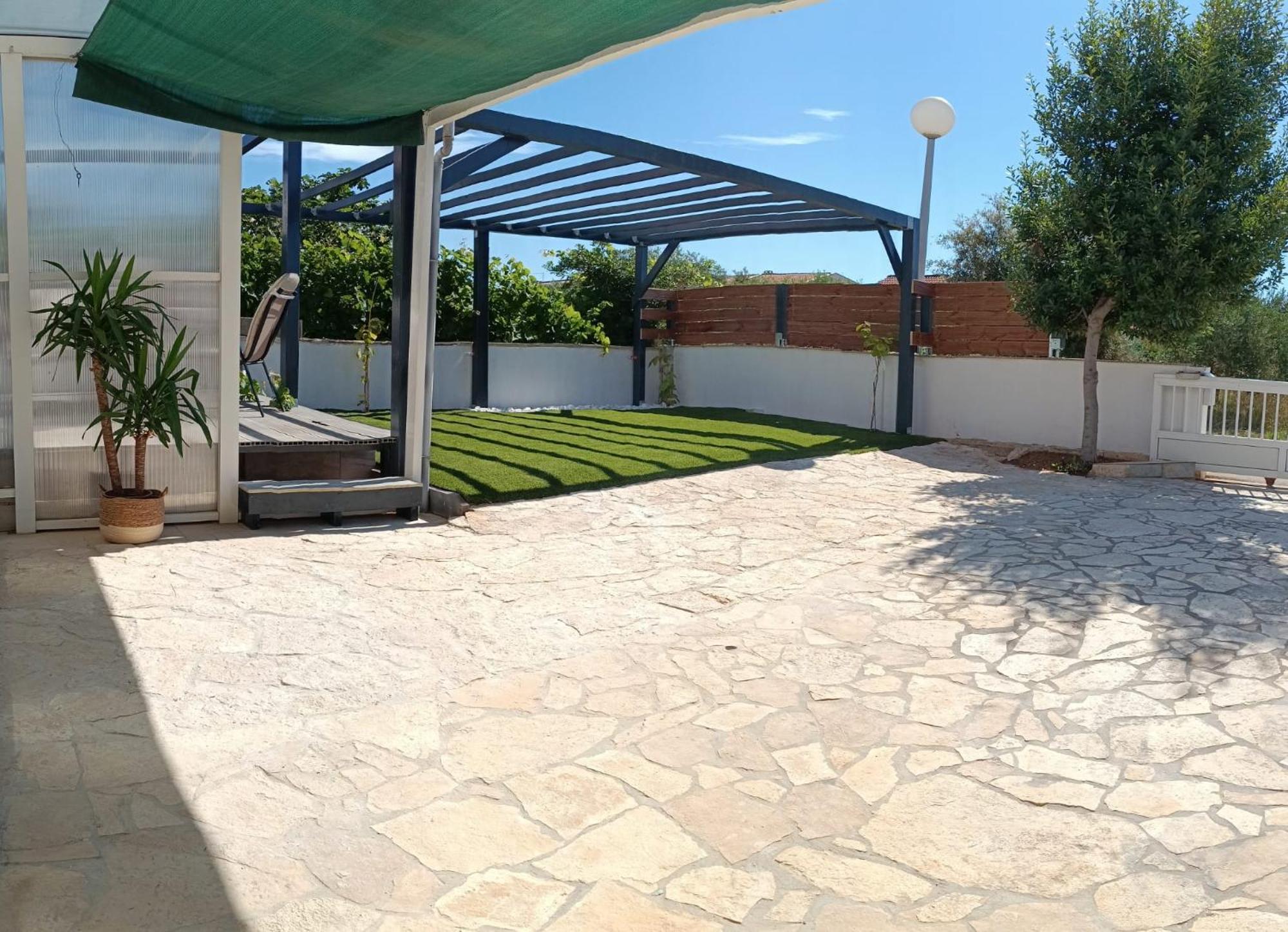 Vila Maria Vir Buitenkant foto